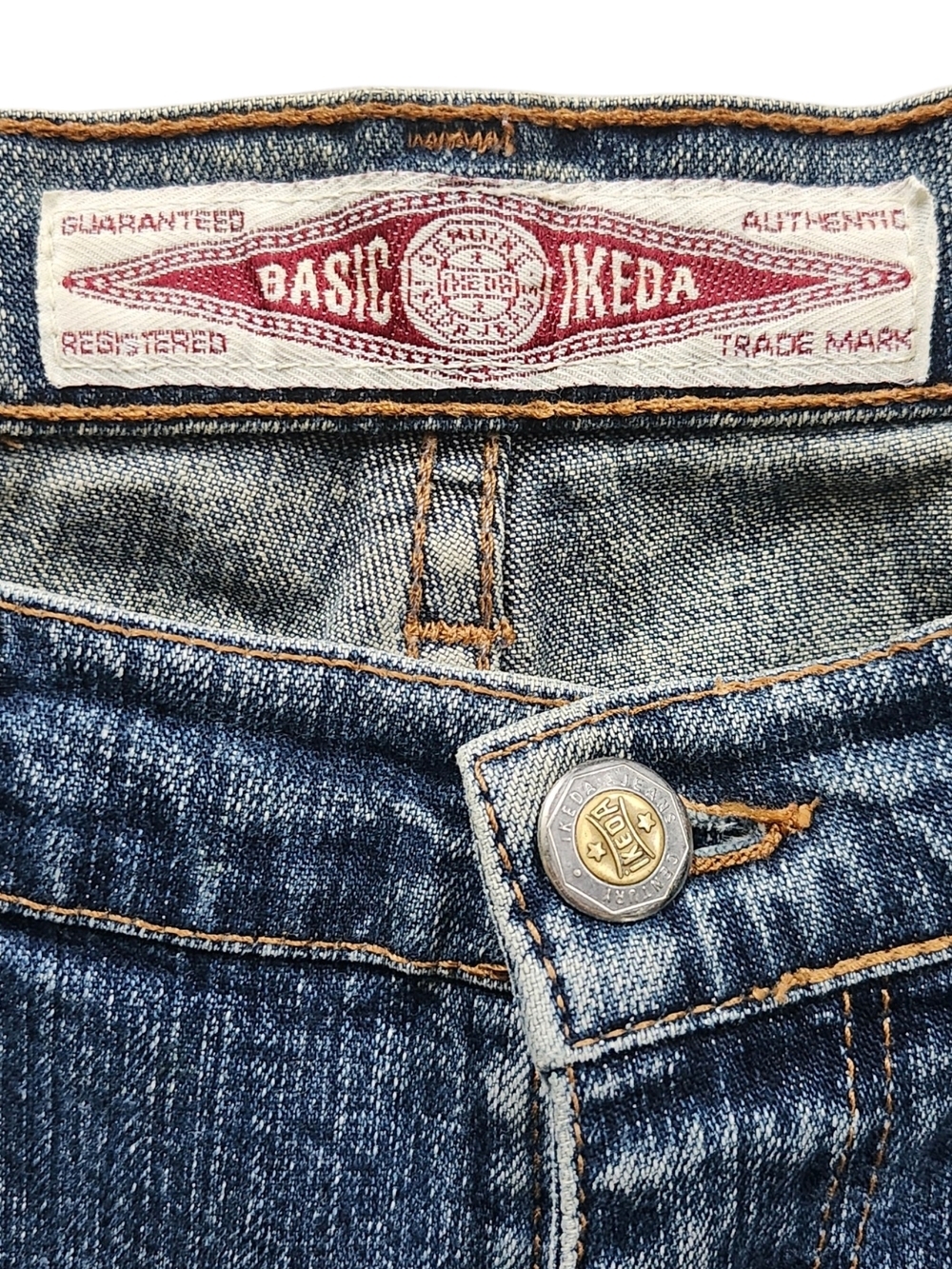 Vintage Ikeda Jeans 34x32 Made in Canada | Classic Straight Leg DenimVintage - Picture 9 of 13